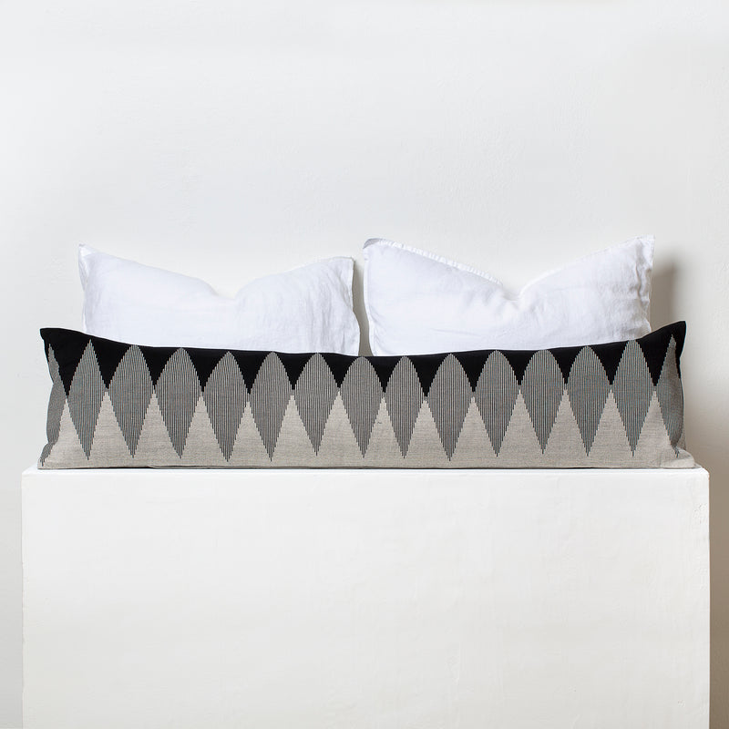 Pech Bed Lumbar Cushion- <br> Black/Natural White